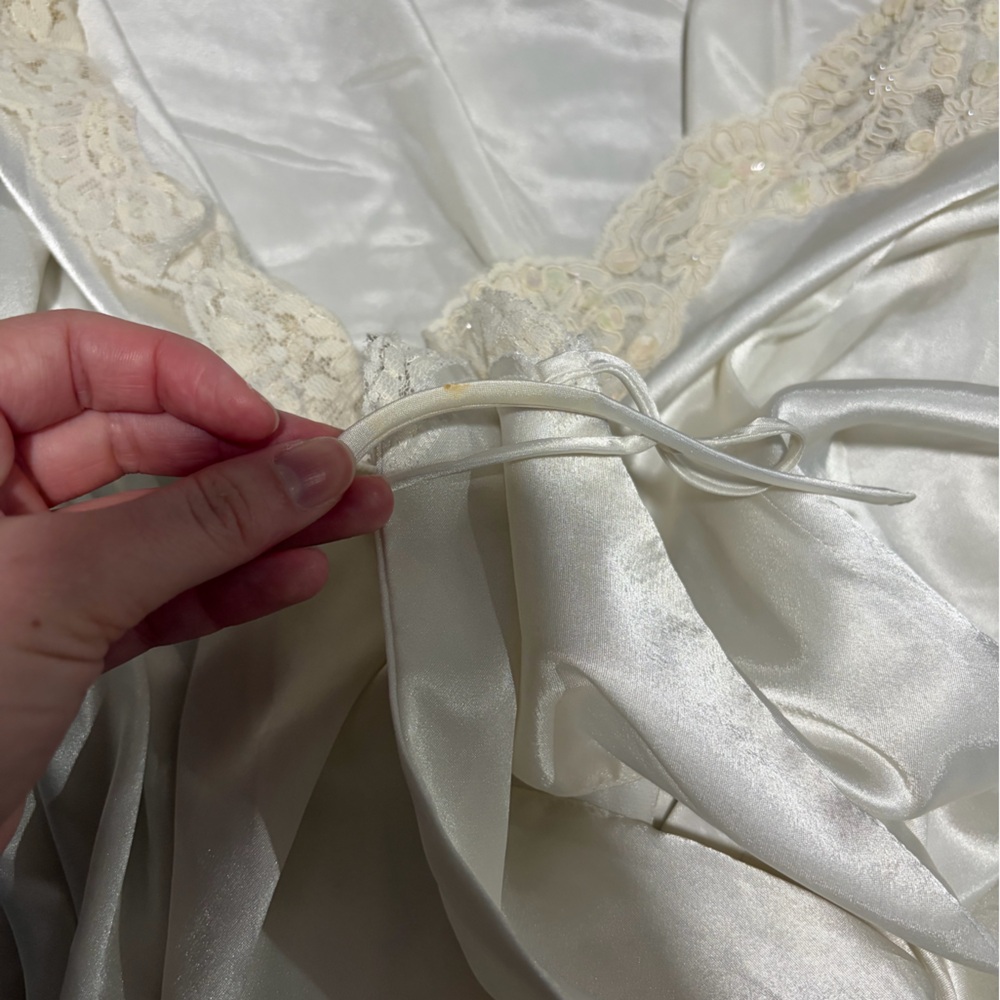 Vintage Victorias Secret Maxi Robe - Picture 7 of 7